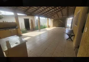 Foto 1 de Casa com 3 Quartos à venda, 100m² em Santo Antônio, Cachoeiro de Itapemirim