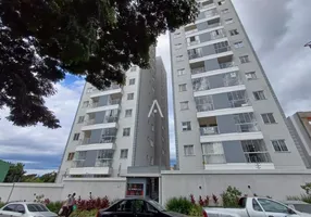 Foto 1 de Apartamento com 2 Quartos para alugar, 77m² em Centro, Cascavel