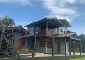 Foto 1 de Casa com 4 Quartos para venda ou aluguel, 286m² em Centro, Sapiranga