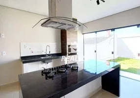 Foto 1 de Casa com 3 Quartos à venda, 151m² em Residencial Ouro Verde, Botucatu