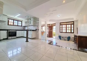 Foto 1 de Casa de Condomínio com 4 Quartos à venda, 171m² em São Cristóvão, Salvador