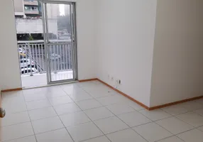 Foto 1 de Apartamento com 3 Quartos para alugar, 80m² em Imbuí, Salvador