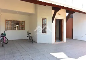 Foto 1 de Sobrado com 4 Quartos à venda, 300m² em Jardim Barra de Jangadas, Peruíbe