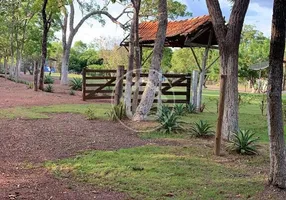 Foto 1 de Fazenda/Sítio à venda, 120000m² em Novo Mundo, Várzea Grande