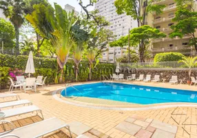 Foto 1 de Apartamento com 4 Quartos à venda, 135m² em Higienópolis, São Paulo