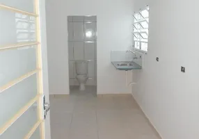 Foto 1 de Casa com 1 Quarto para alugar, 25m² em Vila Gustavo, São Paulo