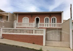 Foto 1 de Sobrado com 3 Quartos à venda, 166m² em Vila Marieta, Campinas