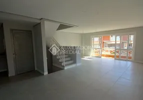 Foto 1 de Casa de Condomínio com 4 Quartos para alugar, 252m² em Vila Assunção, Porto Alegre