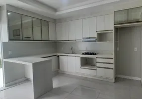 Foto 1 de Sobrado com 3 Quartos à venda, 169m² em Czerniewicz, Jaraguá do Sul