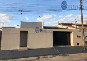 Foto 1 de Casa com 3 Quartos à venda, 200m² em Residencial Flamboyant, Anápolis