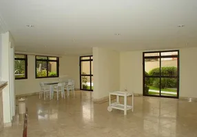 Foto 1 de Apartamento com 3 Quartos à venda, 136m² em Vila Nova Conceição, São Paulo