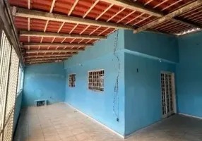 Foto 1 de Casa com 3 Quartos à venda, 120m² em Coqueiro, Belém