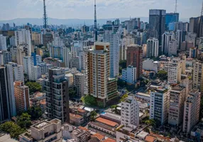 Foto 1 de Apartamento com 3 Quartos à venda, 132m² em Jardim Paulista, São Paulo