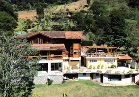 Foto 1 de Casa de Condomínio com 5 Quartos à venda, 410m² em Samambaia, Petrópolis