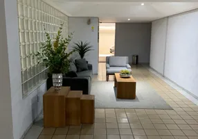 Foto 1 de Apartamento com 3 Quartos para alugar, 100m² em Boa Viagem, Recife