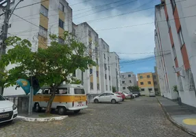 Foto 1 de Apartamento com 2 Quartos à venda, 47m² em Canabrava, Salvador