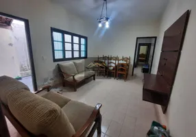 Foto 1 de Casa com 2 Quartos à venda, 70m² em Centro, Mongaguá