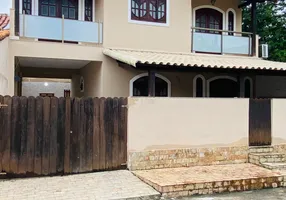 Foto 1 de Casa de Condomínio com 4 Quartos à venda, 150m² em Venda das Pedras, Itaboraí