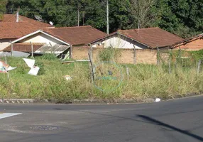 Foto 1 de Lote/Terreno à venda, 327m² em Pallu, São Pedro