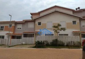 Foto 1 de Casa de Condomínio com 2 Quartos à venda, 67m² em Jardim do Luar- Fazendinha, Santana de Parnaíba