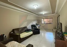 Foto 1 de Casa com 3 Quartos à venda, 240m² em Vila São Miguel, Rio Claro