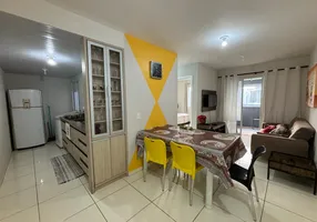 Foto 1 de Apartamento com 2 Quartos à venda, 56m² em Vila Nova, Imbituba