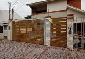 Foto 1 de Sobrado com 4 Quartos à venda, 340m² em Centro, Pelotas