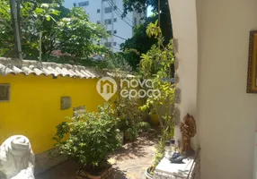 Foto 1 de Casa com 3 Quartos à venda, 250m² em Grajaú, Rio de Janeiro