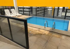 Foto 1 de Apartamento com 3 Quartos à venda, 95m² em Ponta Verde, Maceió