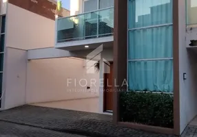 Foto 1 de Sobrado com 2 Quartos à venda, 87m² em Forquilhas, São José