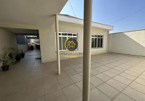 Foto 1 de Casa com 3 Quartos à venda, 250m² em Santo Antônio, Osasco