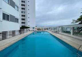 Foto 1 de Apartamento com 2 Quartos à venda, 67m² em Estreito, Florianópolis