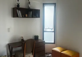 Foto 1 de Apartamento com 2 Quartos à venda, 70m² em Candeal, Salvador