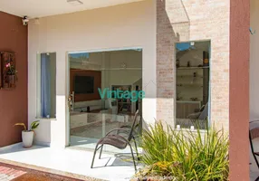 Foto 1 de Casa com 2 Quartos à venda, 110m² em Taperapuan, Porto Seguro