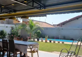 Foto 1 de Casa de Condomínio com 4 Quartos à venda, 210m² em Jardim Industriário, Cuiabá