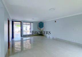 Foto 1 de Casa com 4 Quartos à venda, 285m² em Setor Sudoeste, Goiânia