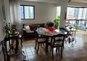 Foto 1 de Apartamento com 4 Quartos à venda, 129m² em Tamarineira, Recife