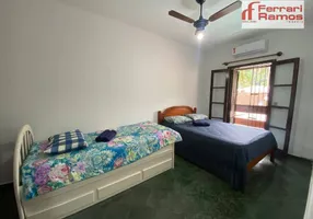 Foto 1 de Casa com 3 Quartos à venda, 159m² em Balneário Praia do Pernambuco, Guarujá
