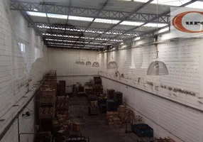 Foto 1 de Galpão/Depósito/Armazém à venda, 930m² em Vila Água Funda, São Paulo