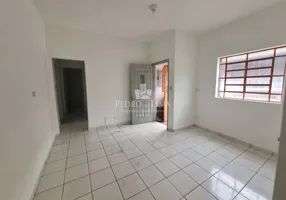 Foto 1 de Casa com 2 Quartos para alugar, 60m² em Vila Marieta, São Paulo
