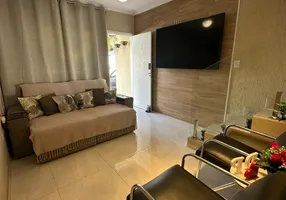 Foto 1 de Casa de Condomínio com 2 Quartos à venda, 70m² em Jardim São João, Jandira