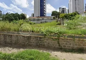 Foto 1 de Lote/Terreno à venda, 1236m² em Barro Vermelho, Natal