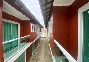 Foto 1 de Casa com 2 Quartos à venda, 69m² em Suarão, Itanhaém