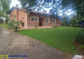 Foto 1 de Casa com 4 Quartos à venda, 135m² em Centro, Holambra