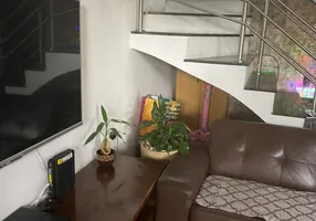 Foto 1 de Casa com 5 Quartos à venda, 250m² em Vila Carioca, São Paulo