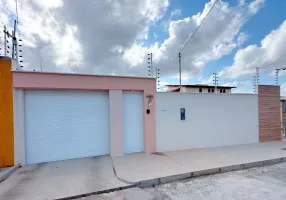Foto 1 de Casa com 2 Quartos à venda, 110m² em Ipase, São Luís