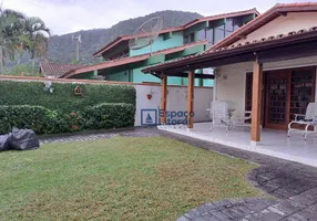 Foto 1 de Casa com 4 Quartos à venda, 174m² em Barequecaba, São Sebastião