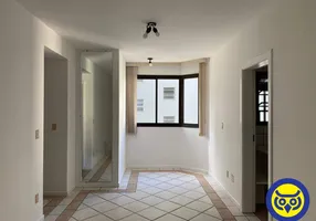 Foto 1 de Apartamento com 2 Quartos para alugar, 63m² em Agronômica, Florianópolis