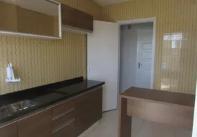 Foto 1 de Apartamento com 2 Quartos para alugar, 75m² em Pinheirinho, Curitiba