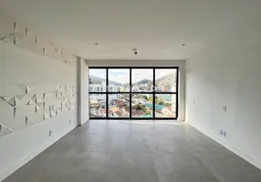 Foto 1 de Sala Comercial à venda, 35m² em Varzea, Teresópolis